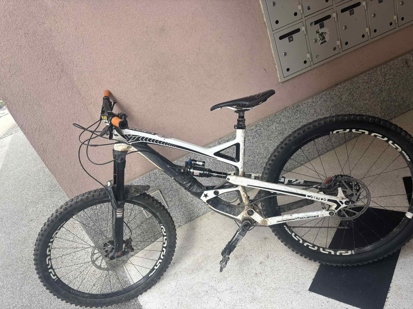 Bike view 3