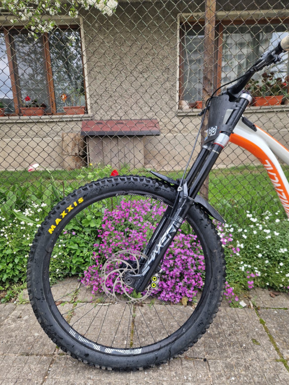 Bike view 3