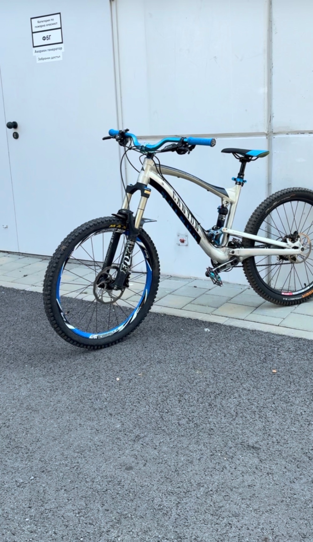 Bike view 6