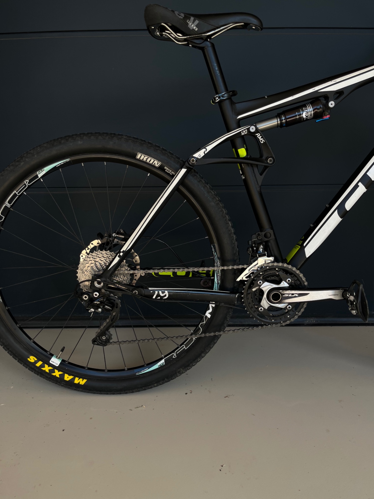 Cube ams 120 view 8