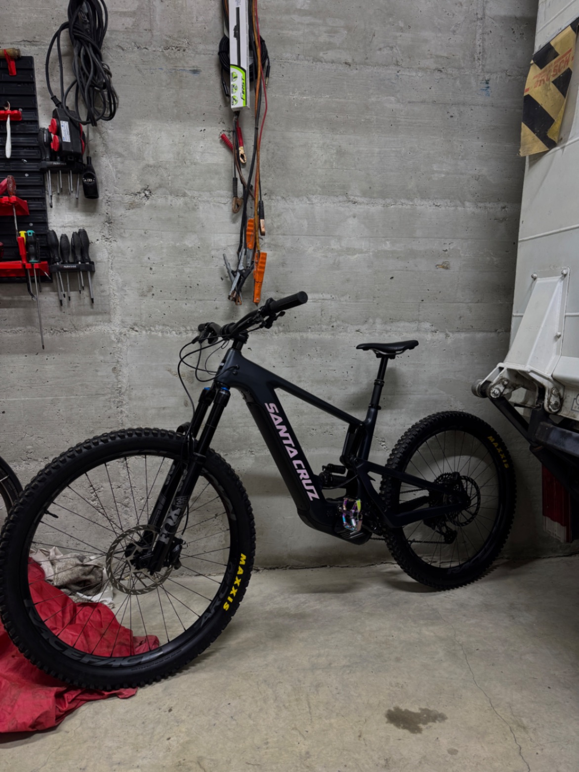 Santa Cruz Heckler Carbon X01 RSV