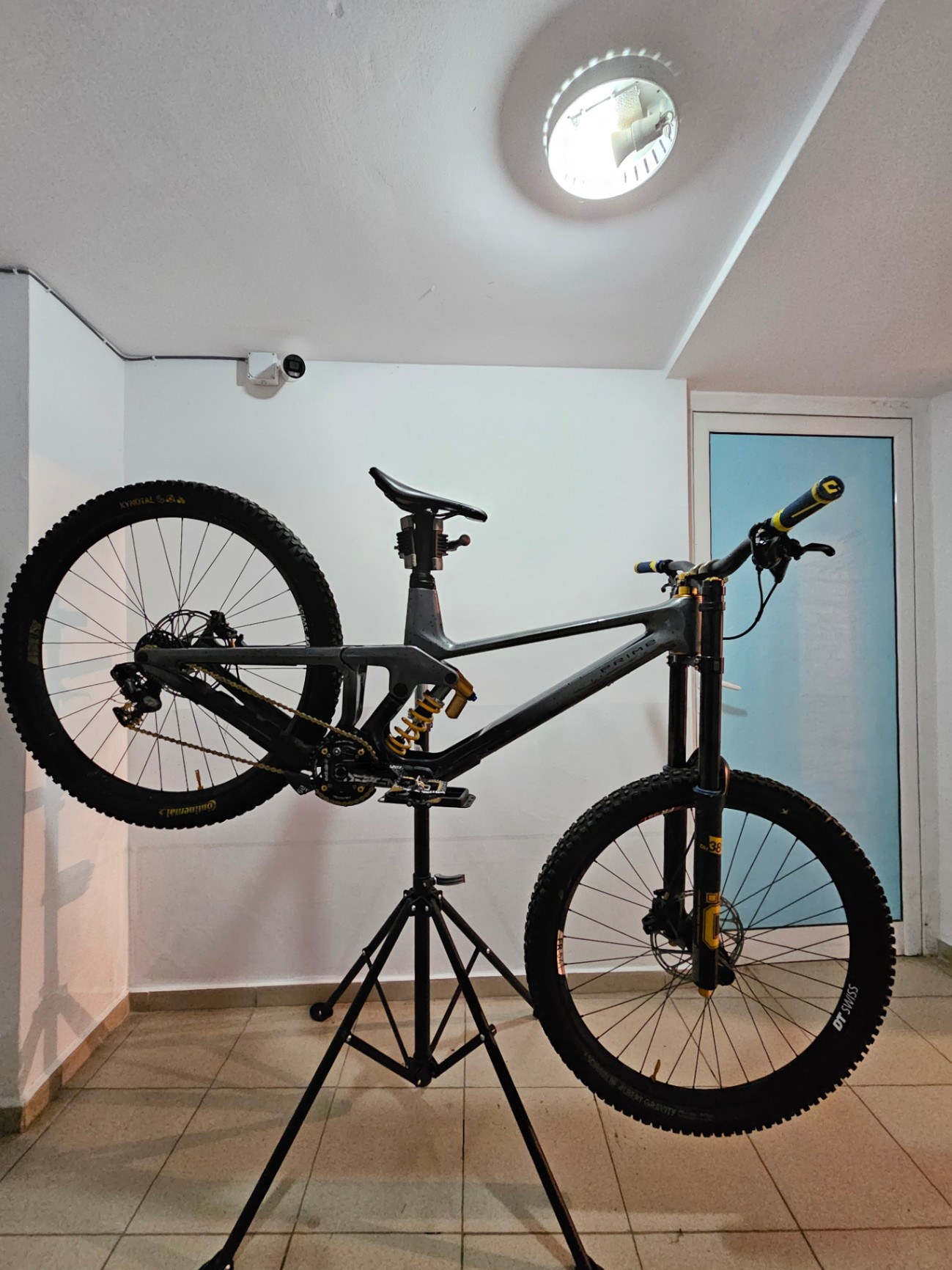 Commencal Supreme DH Race