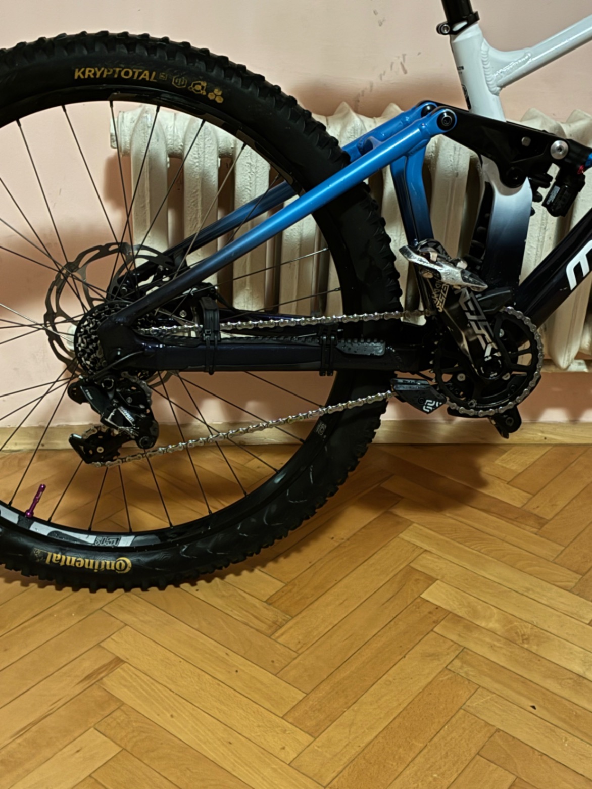 Mondraker Summum R view 4