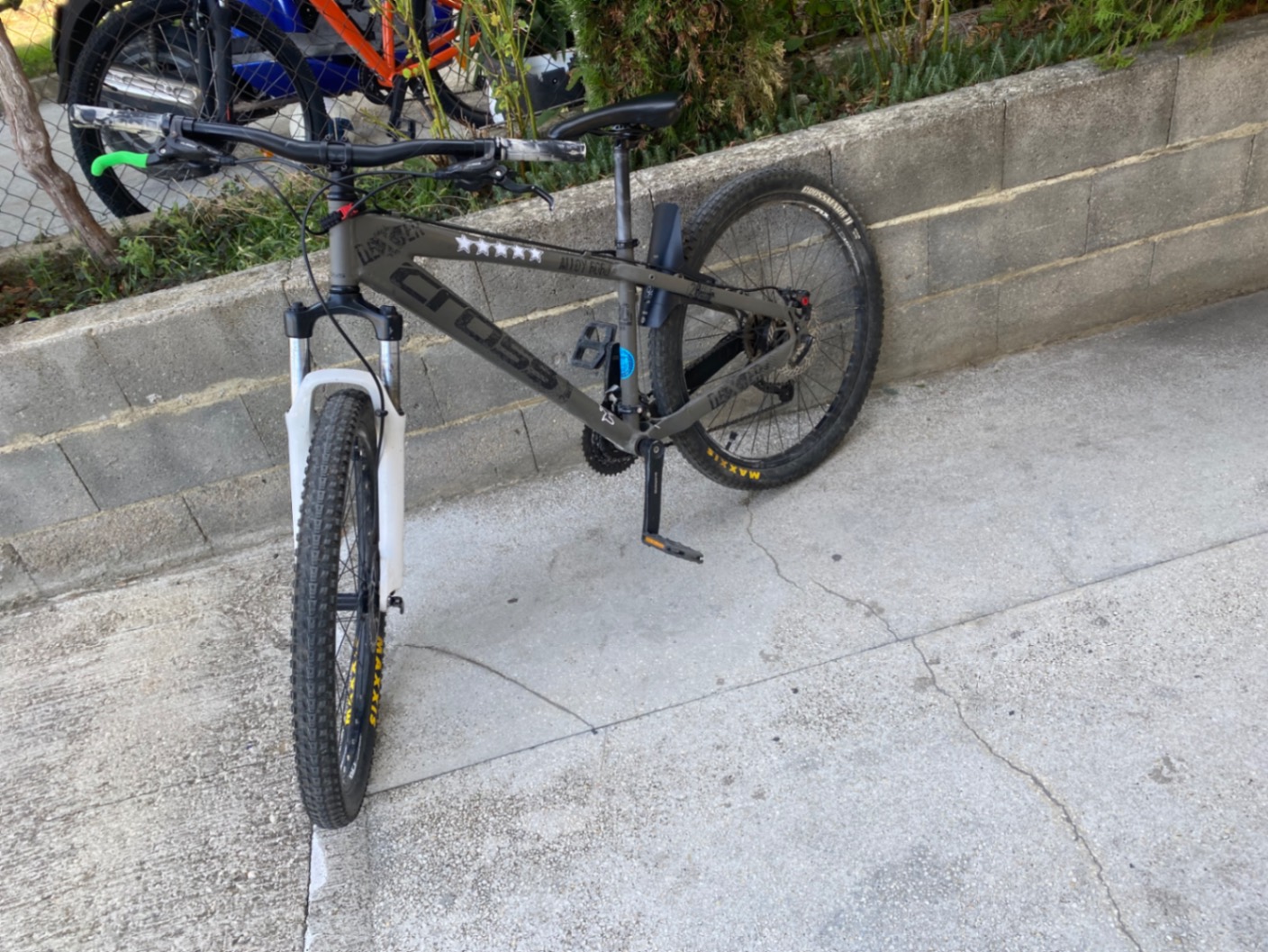Bike view 7