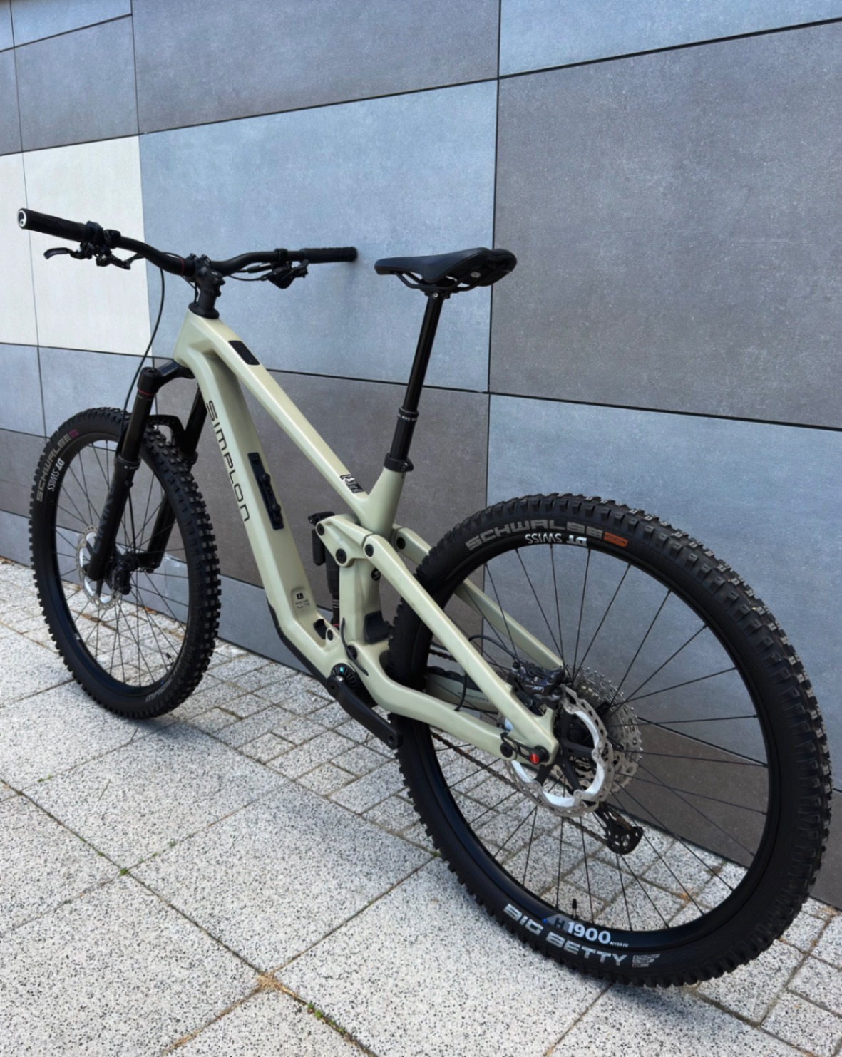 Bike view 3