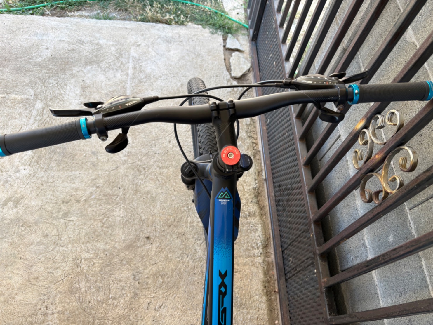 Bike view 4