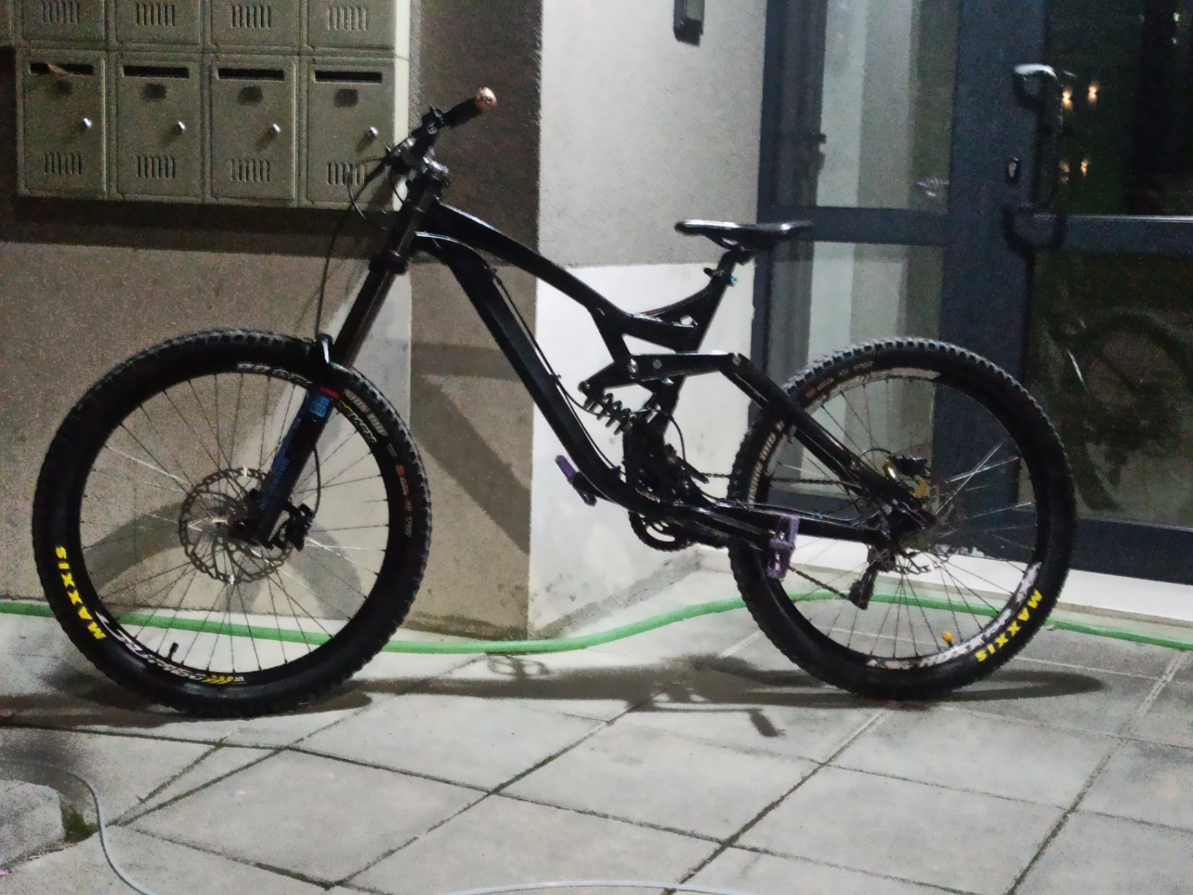 RAM Bikes DHX2