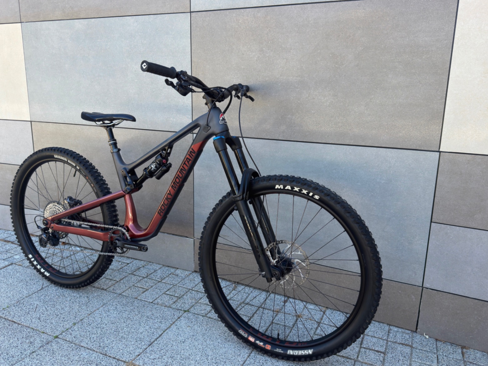 Rocky Mountain Altitude Carbon 50