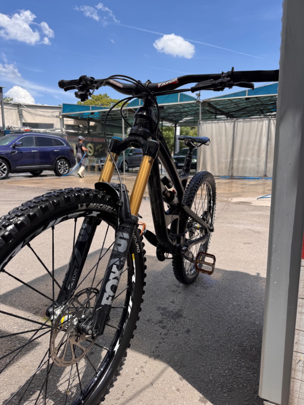 YT Industries Capra CF Pro