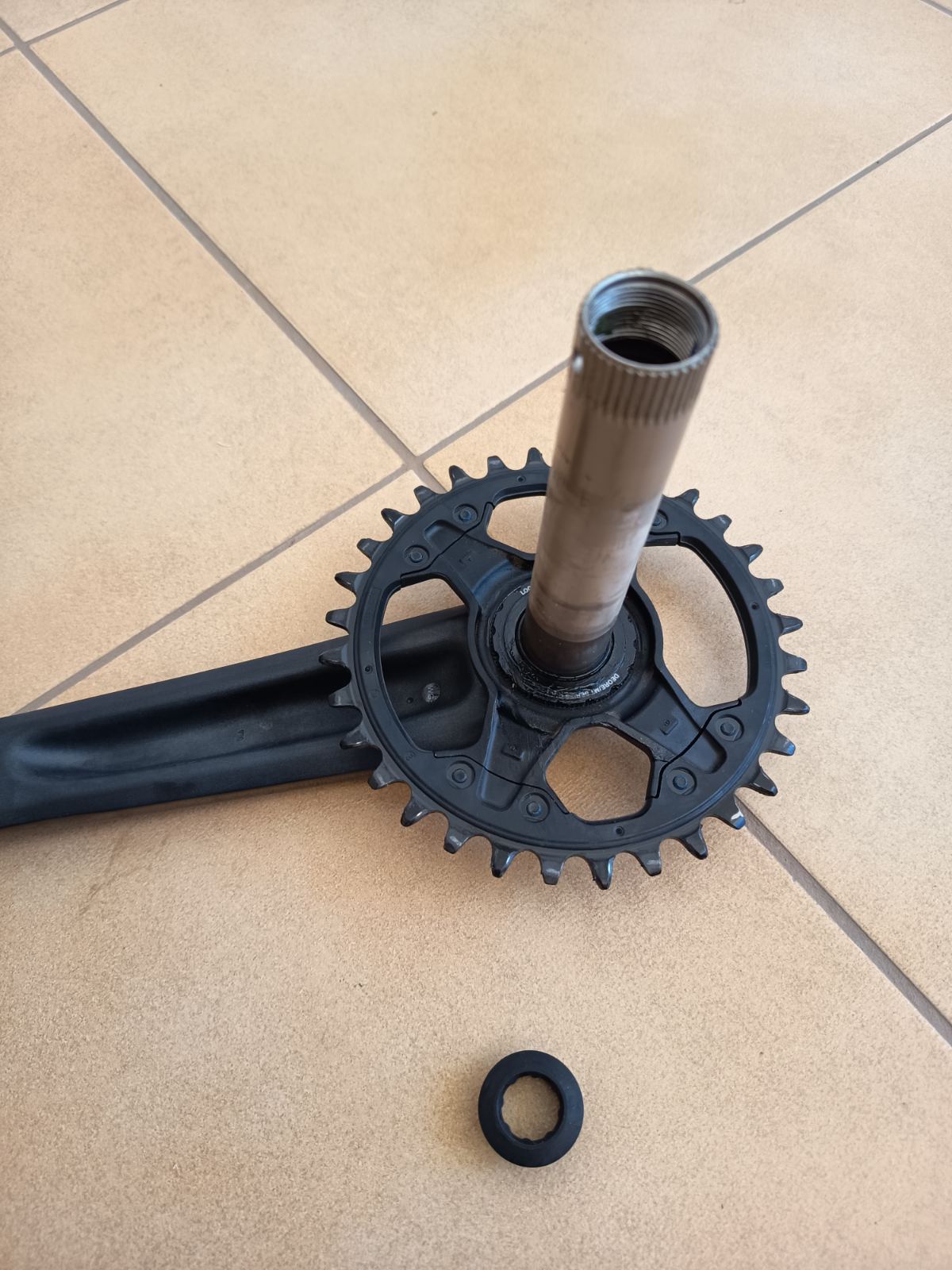 Shimano DEORE FC-M611-1 , 32T ,175mm view 6