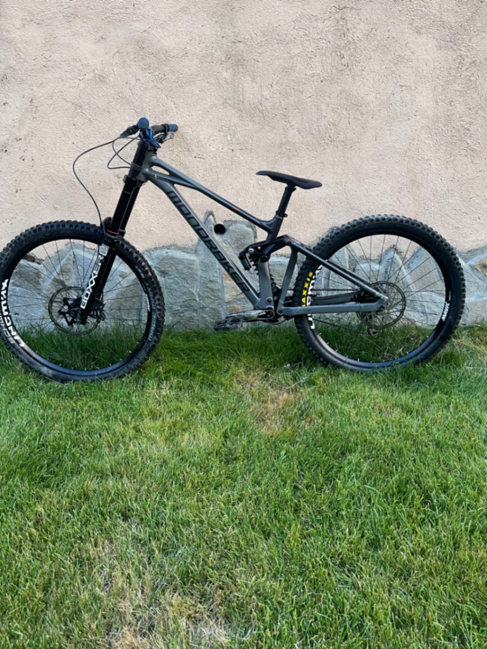 Mondraker Summum R view 8