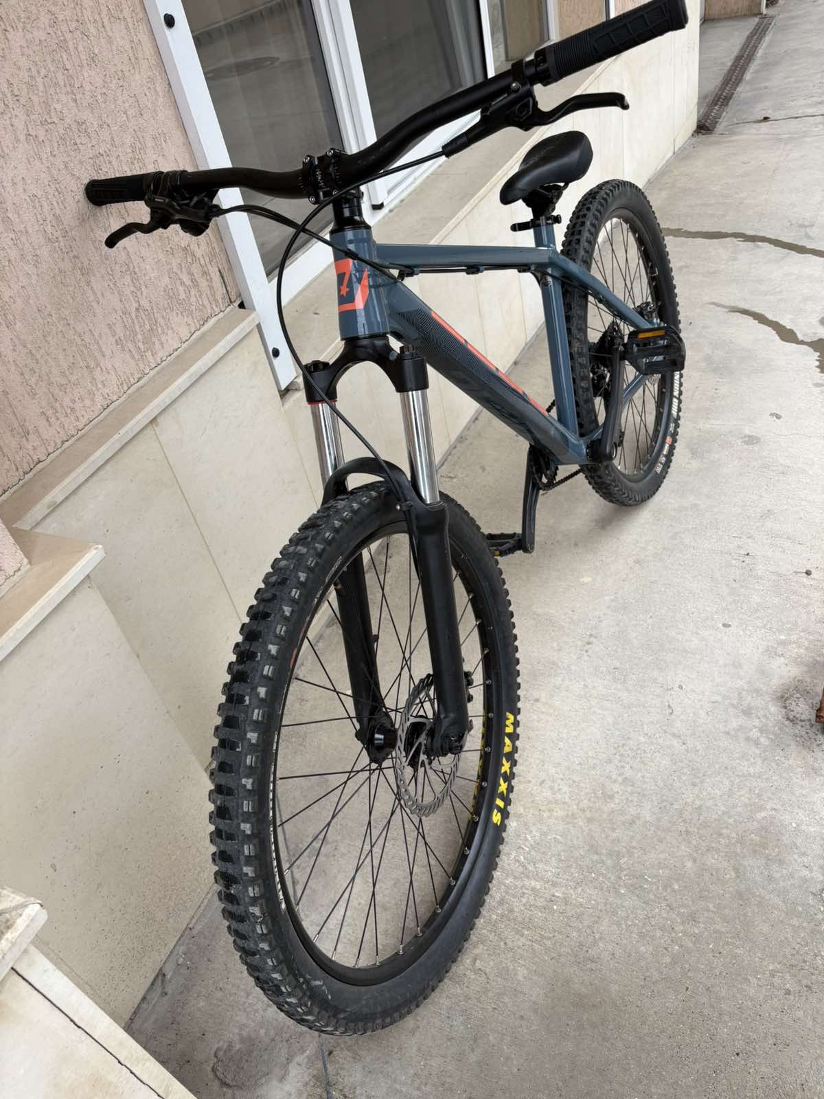 Bike view 3