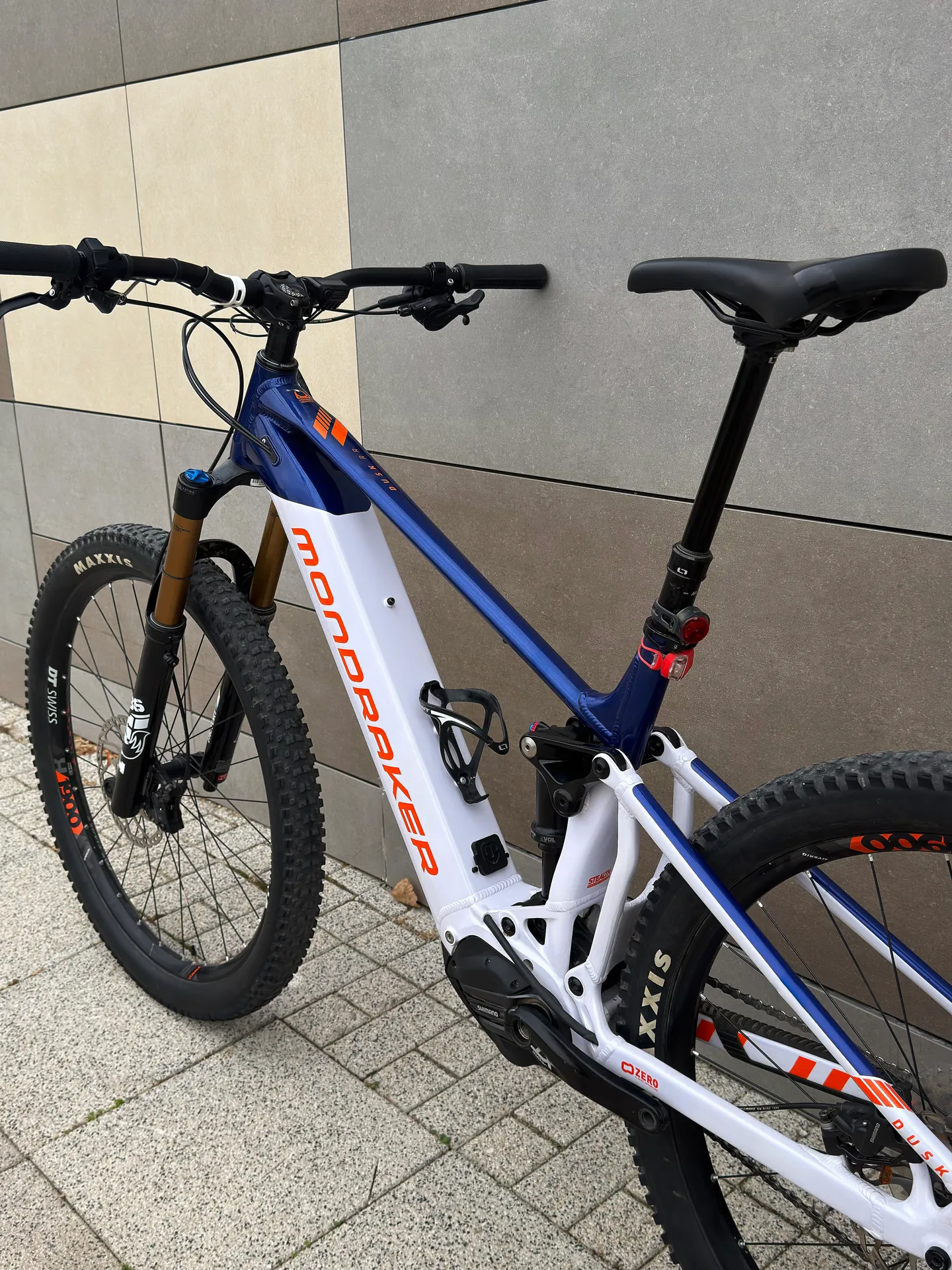 Mondraker Dusk RR view 9