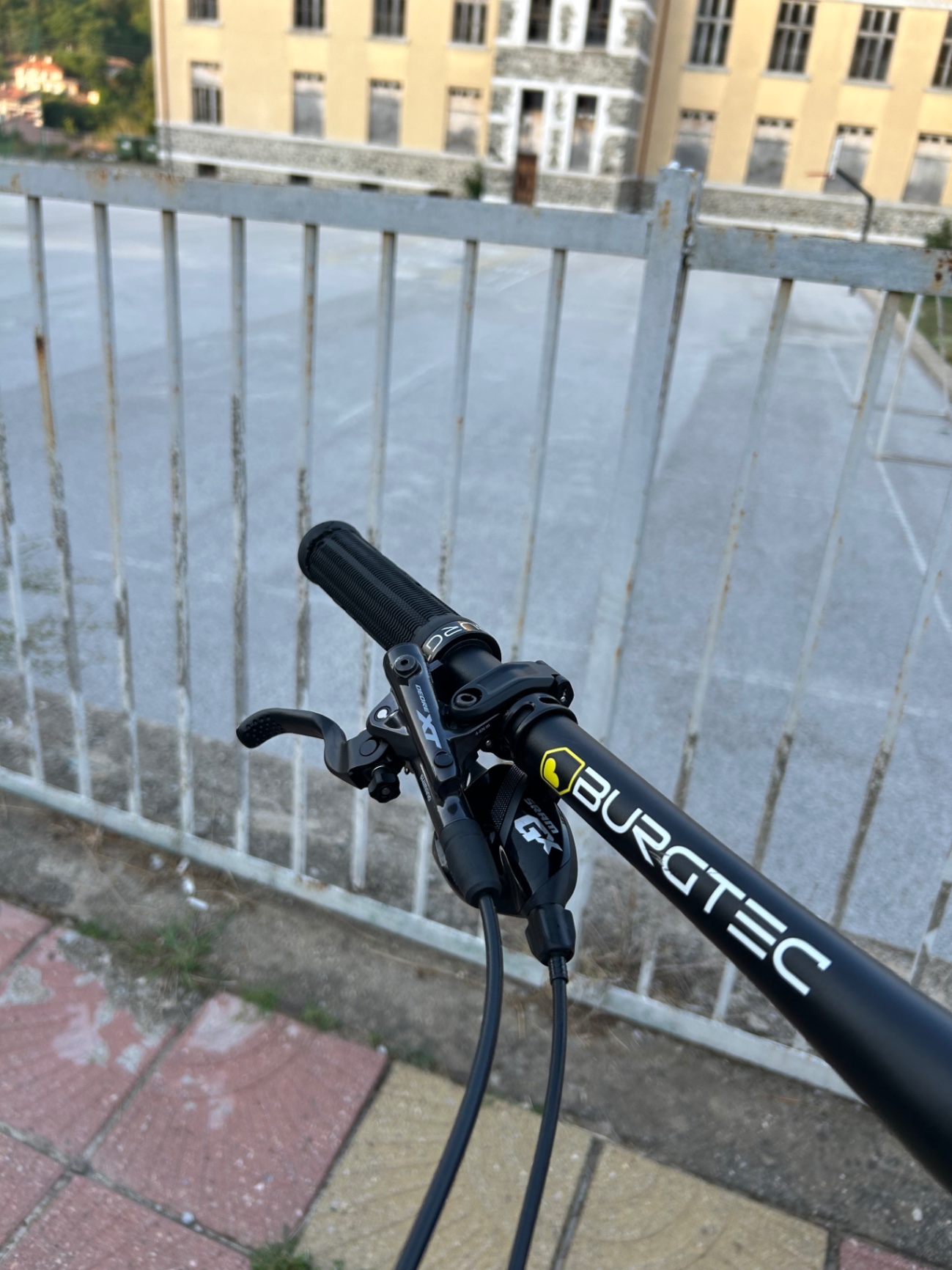 Bike view 3