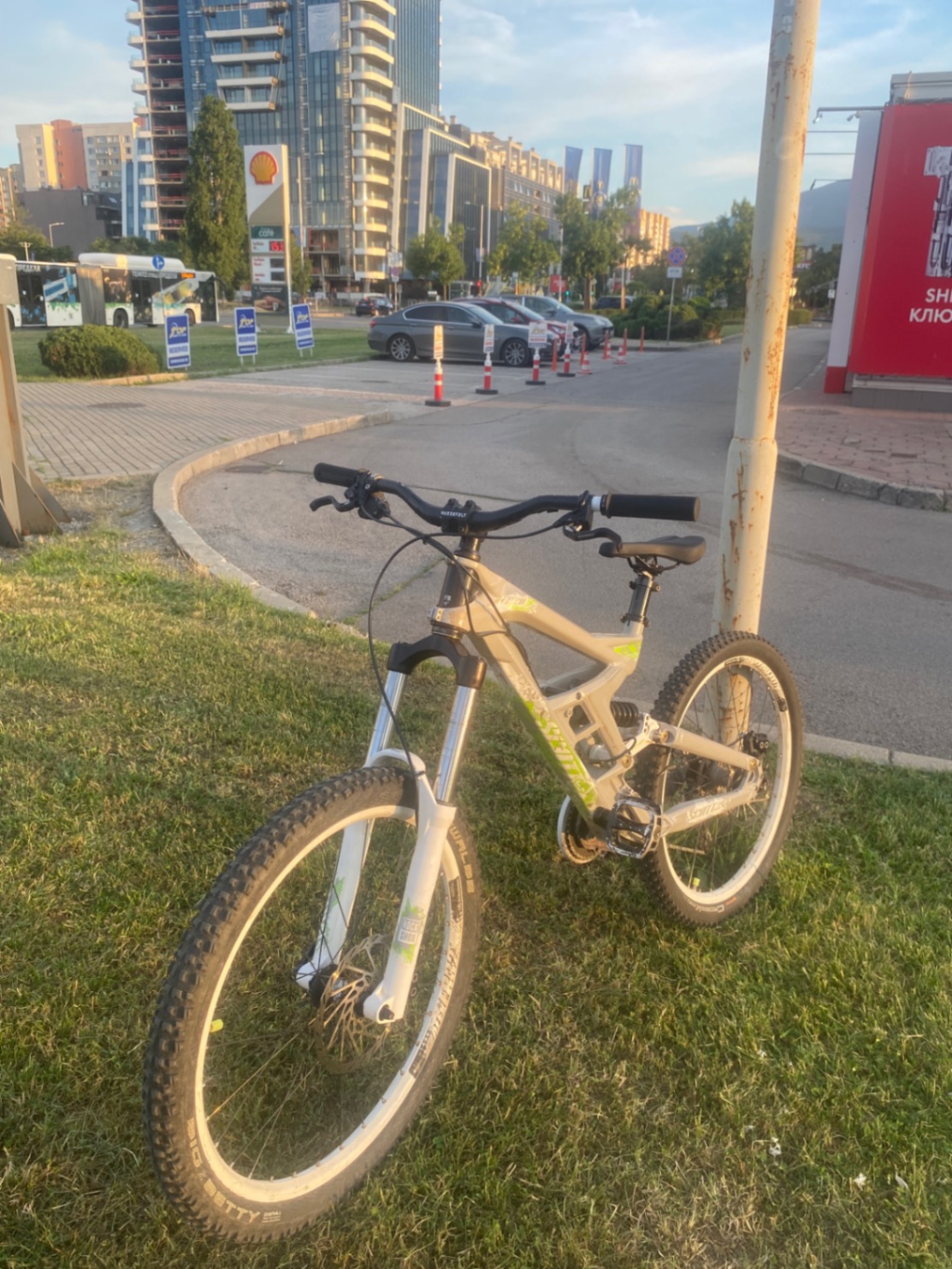 Bike view 5