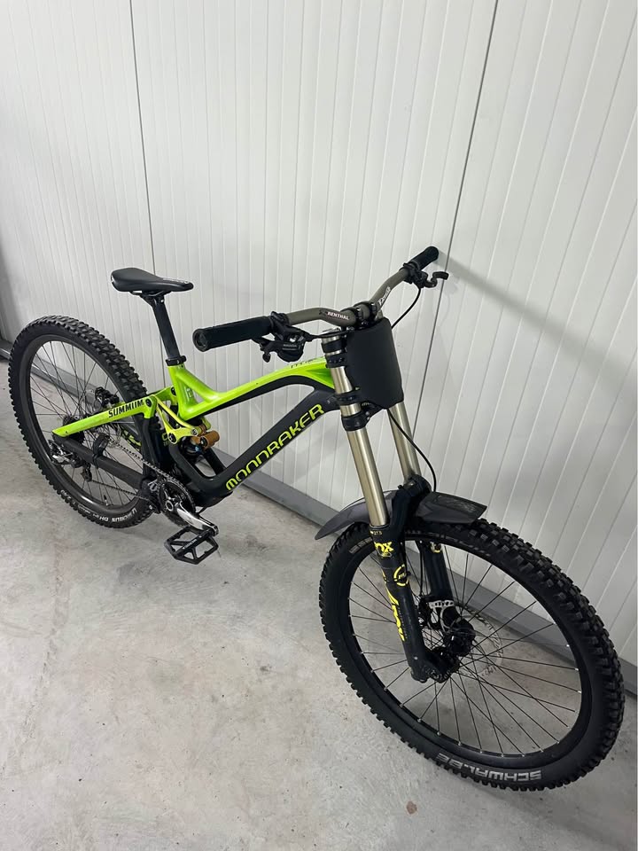 Bike view 3