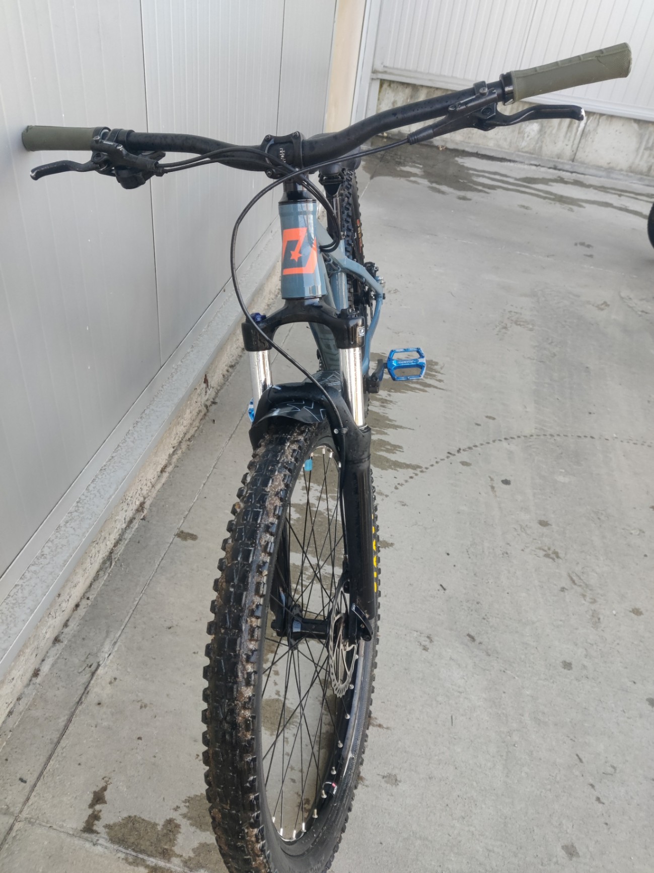 Bike view 4