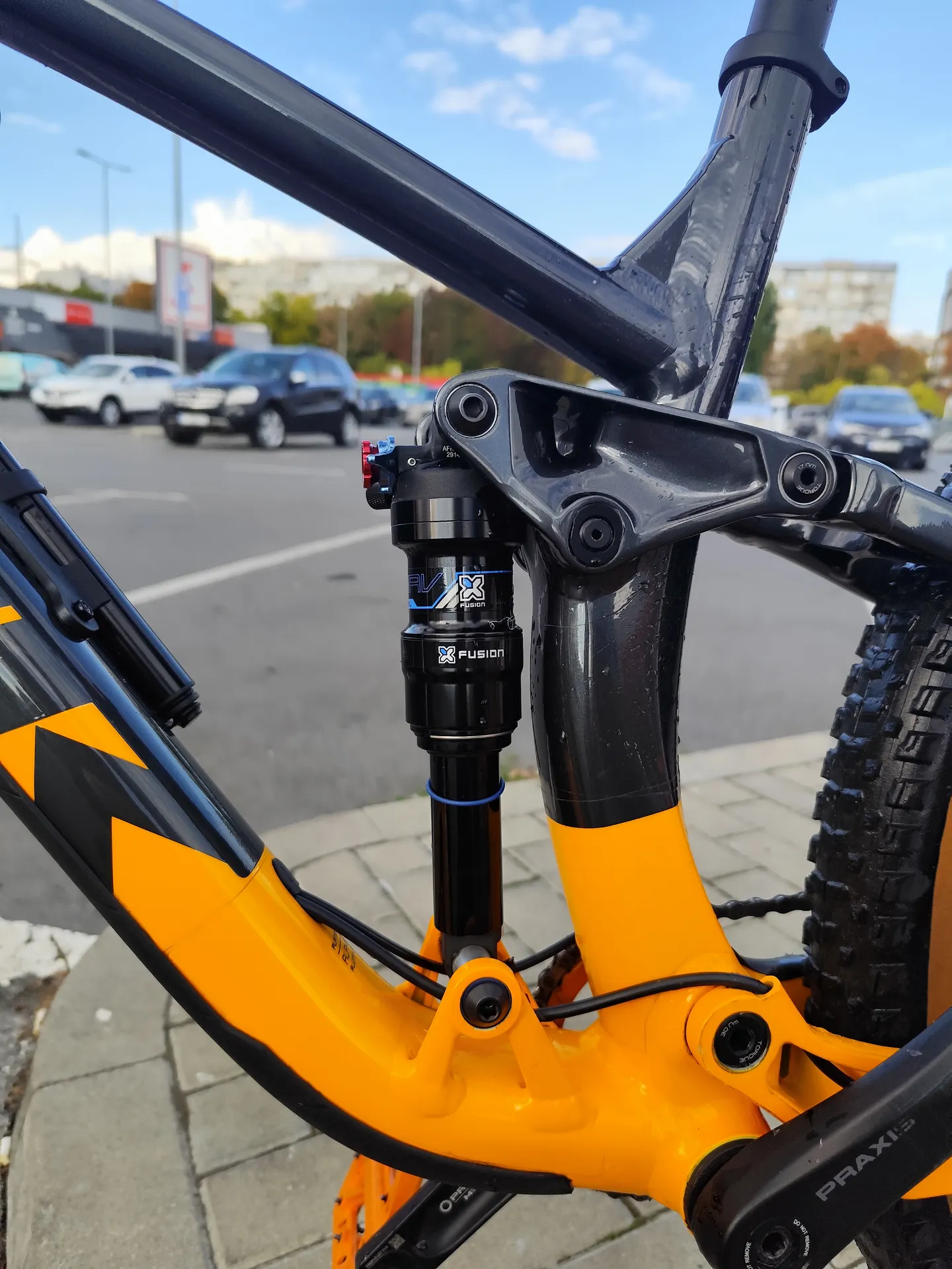 Trek Fuel EX 5 view 3
