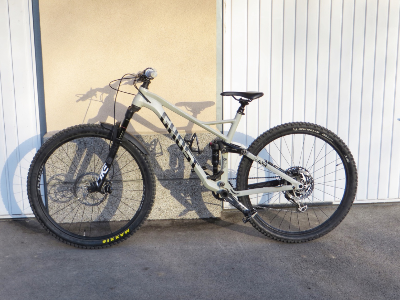 Bike view 3