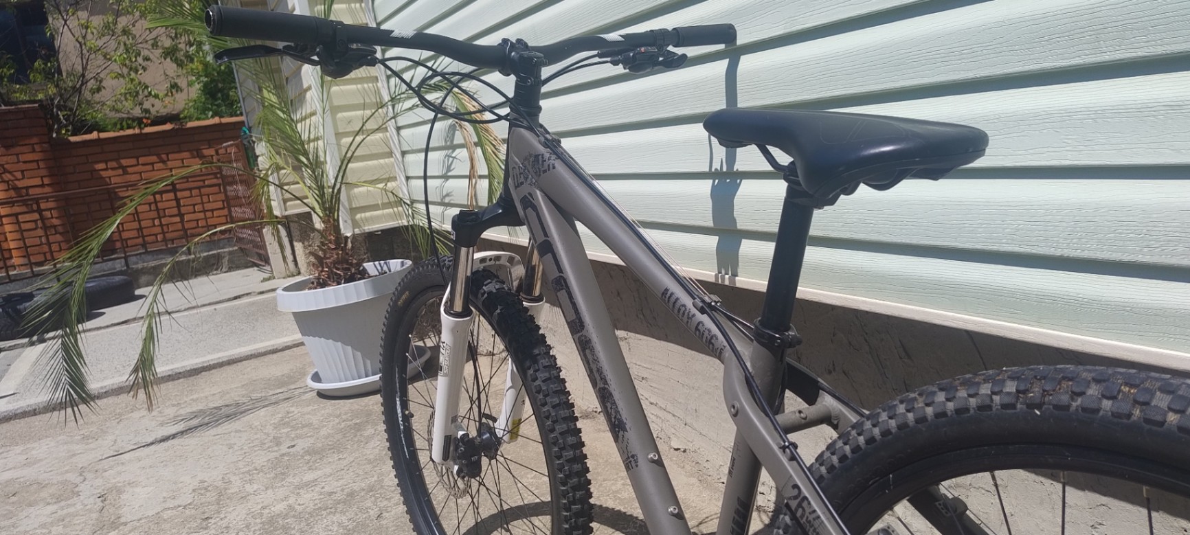 Bike view 4