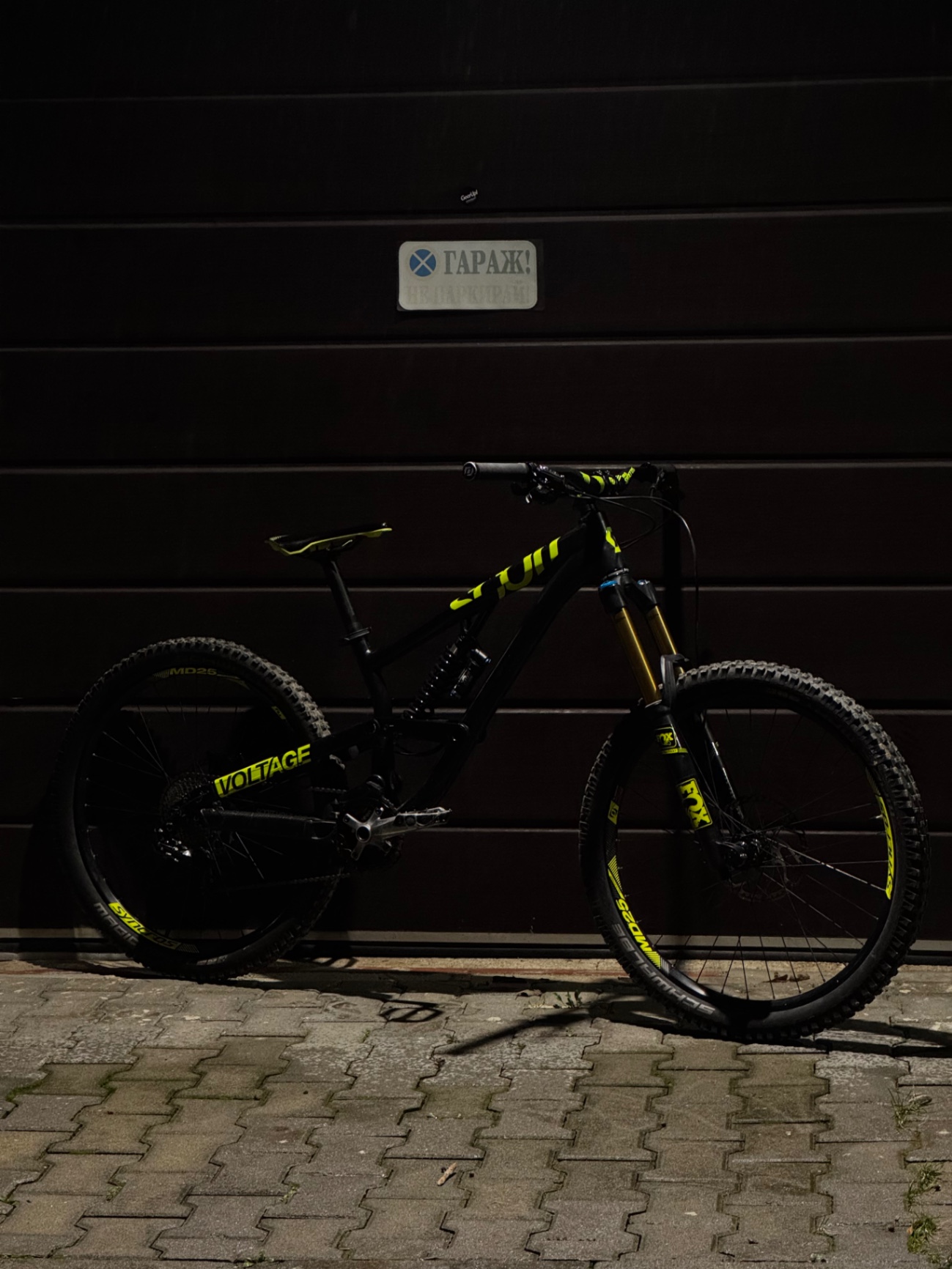 Scott VOLTAGE FR710 (limeted edition)