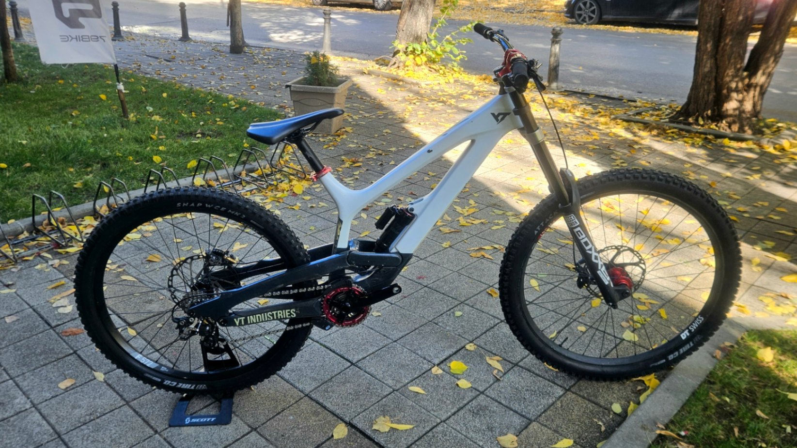 YT Industries Tues CFR Mullet 