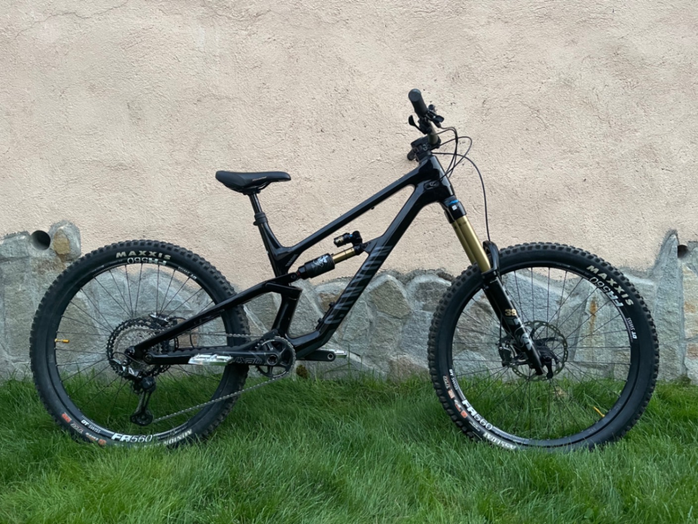 Canyon Torque CF 9.0