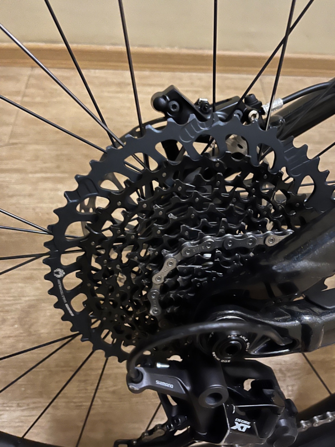 Trek Remedy 8 view 7