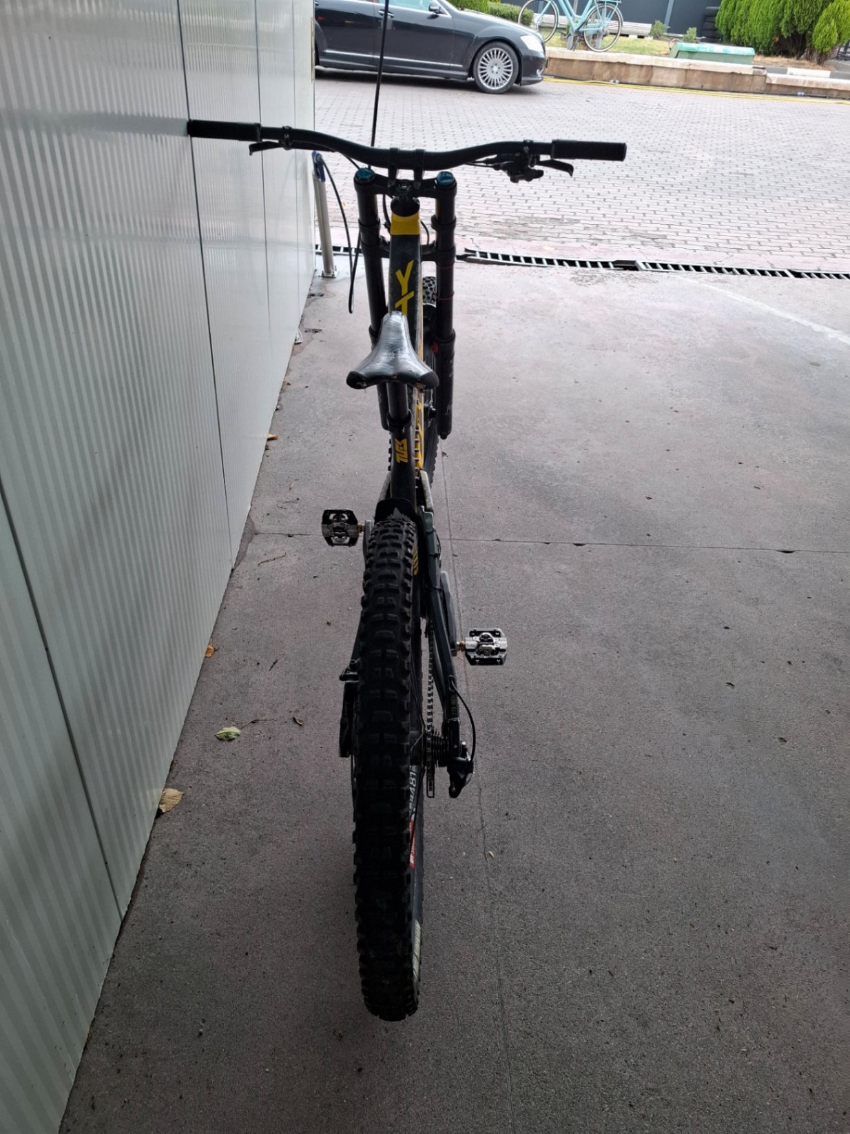 Bike view 3