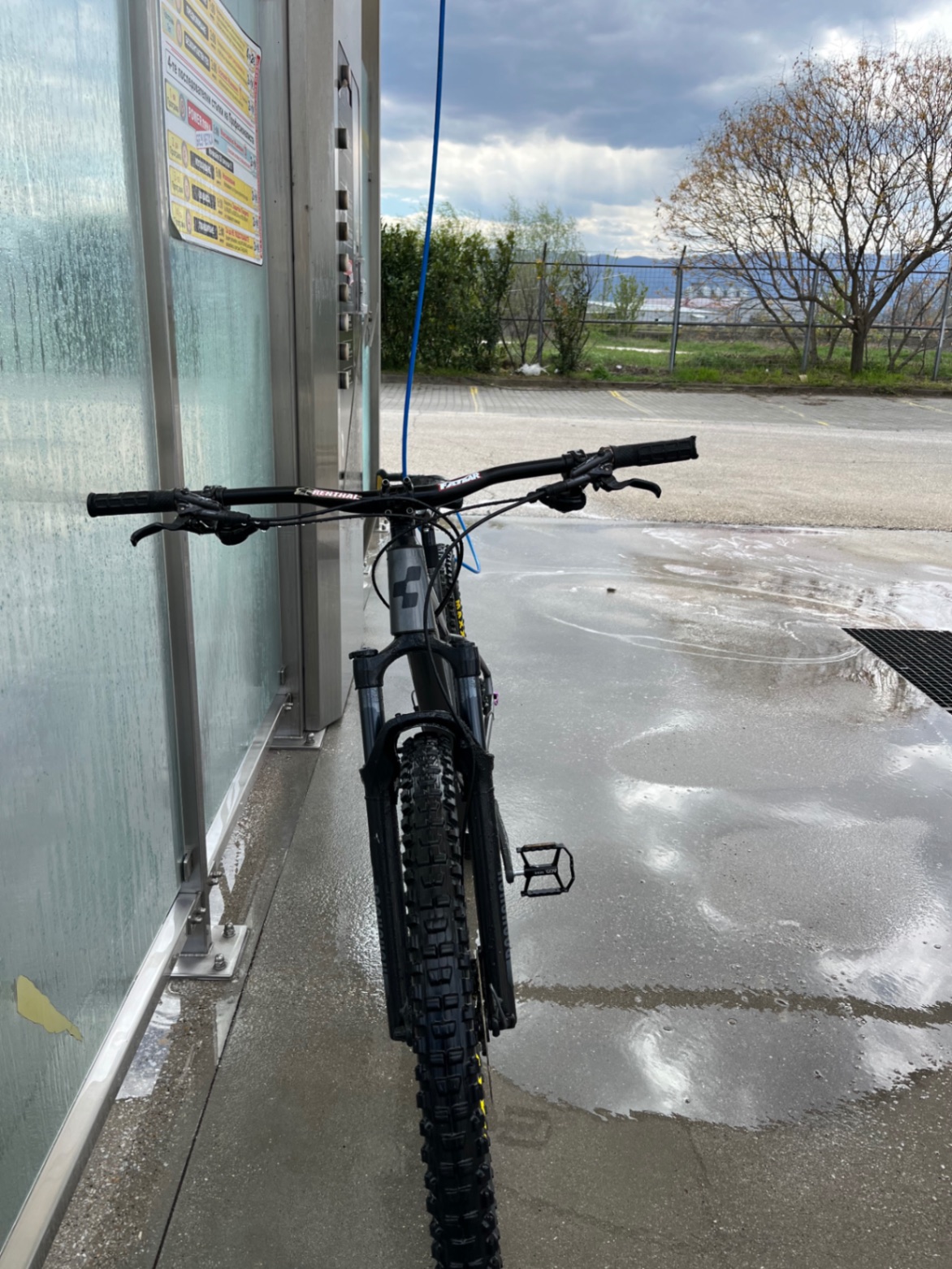 Bike view 3