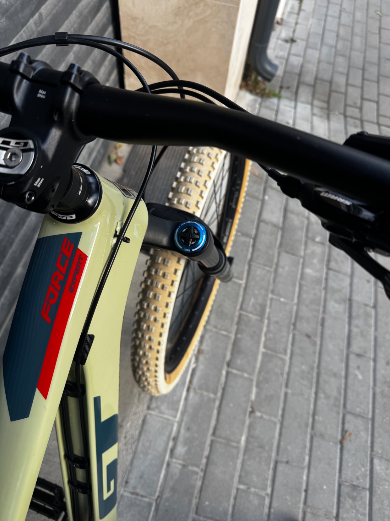Bike view 7